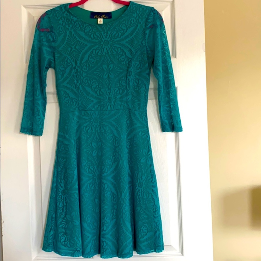 Green lace dress